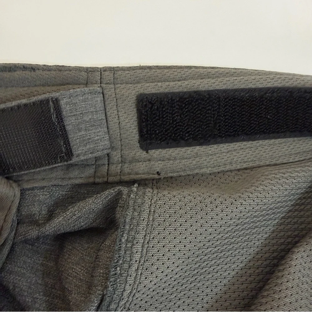 Club Ride Men's Commander Short Gray Size Large